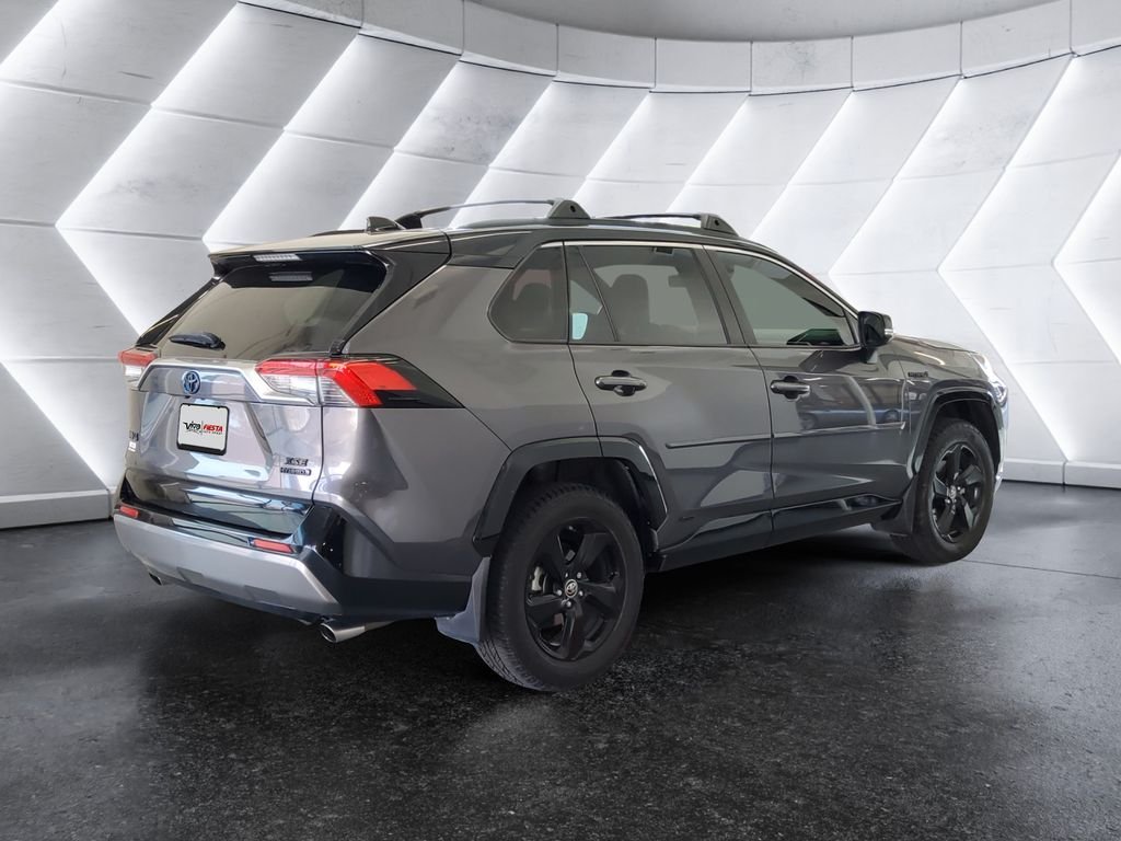 Used 2019 Gray Toyota XSE image 4