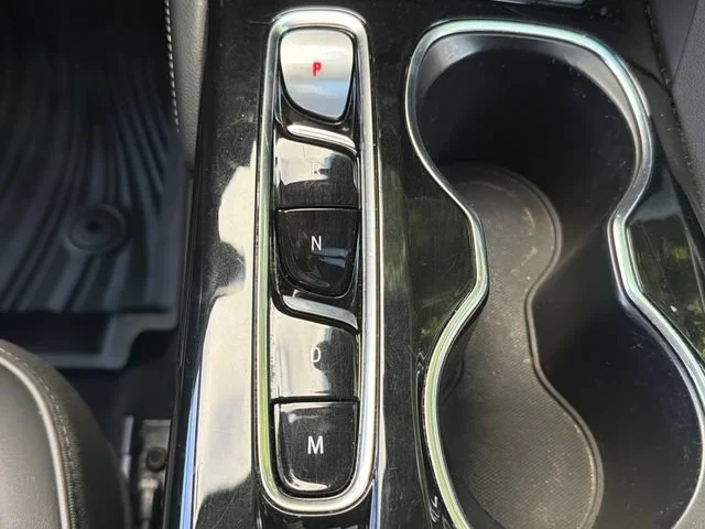 Used 2023 Ebony Twilight Metallic Buick Avenir image 32