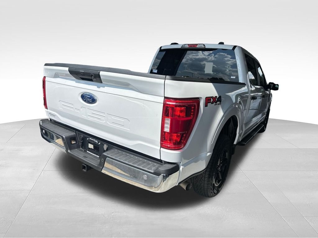 Used 2023 White Ford XLT image 5
