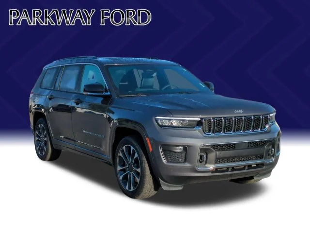 Used 2024 Gray Jeep Overland image 7