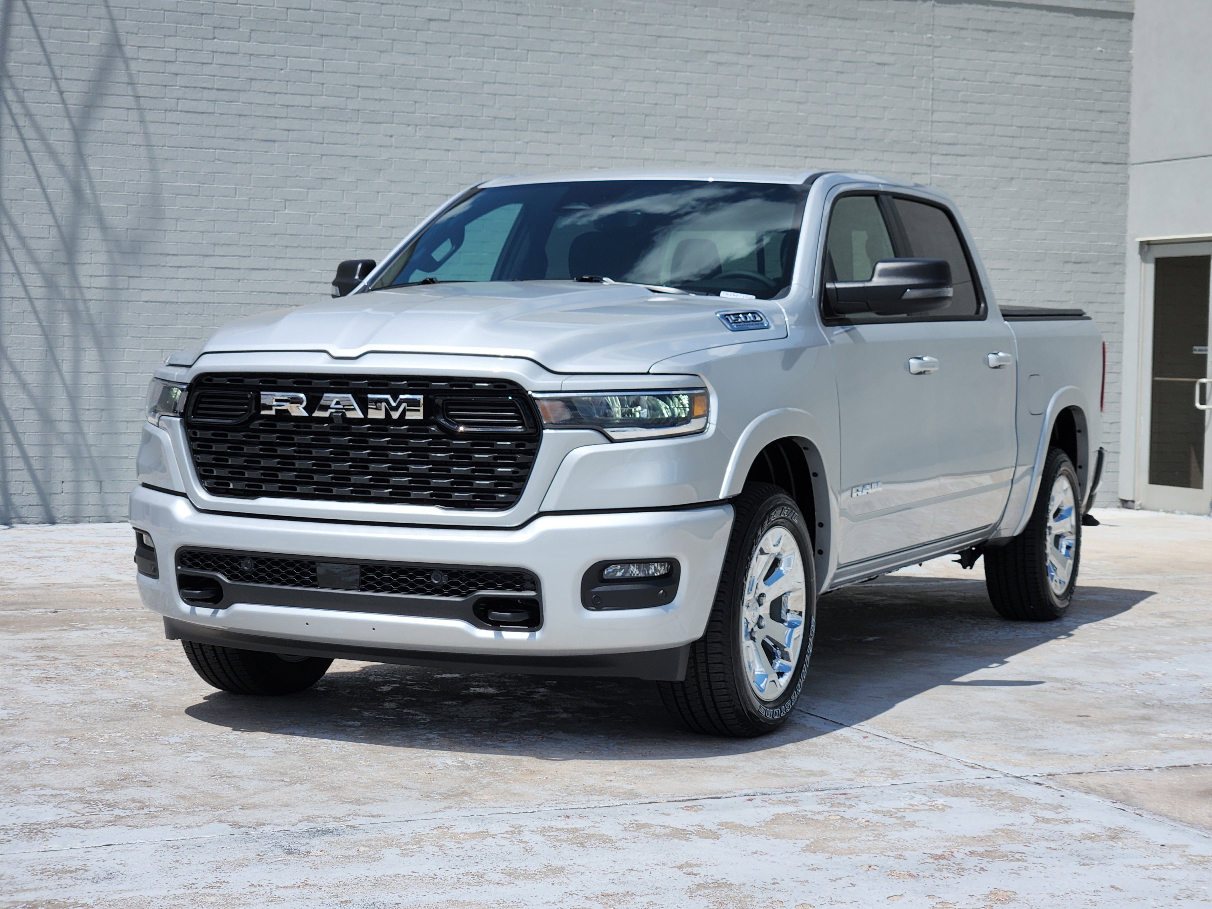 New 2026 Silver Zynith Exterior Paint RAM Big Horn image 2