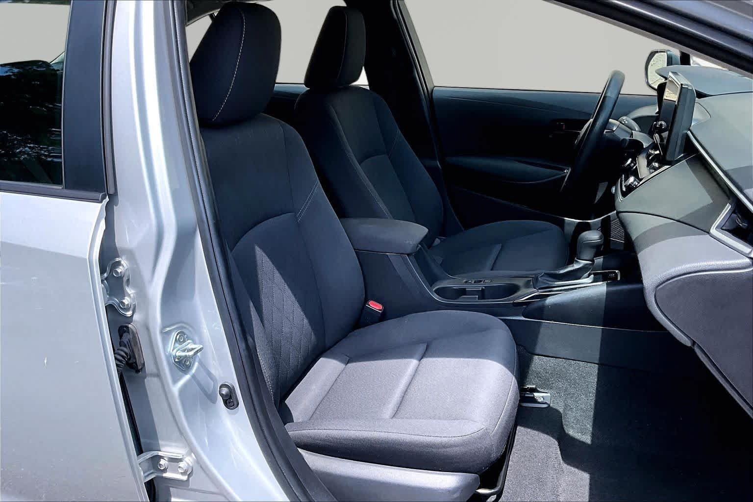Used 2024 Classic Silver Metallic Toyota LE image 9