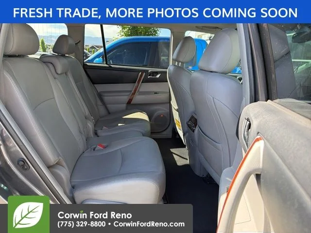 Used 2011 Gray Toyota Limited image 11