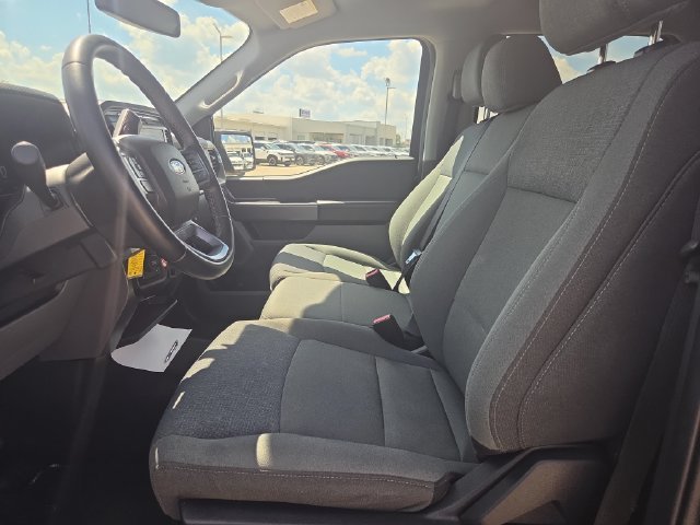 Used 2024 Black Ford XLT image 9