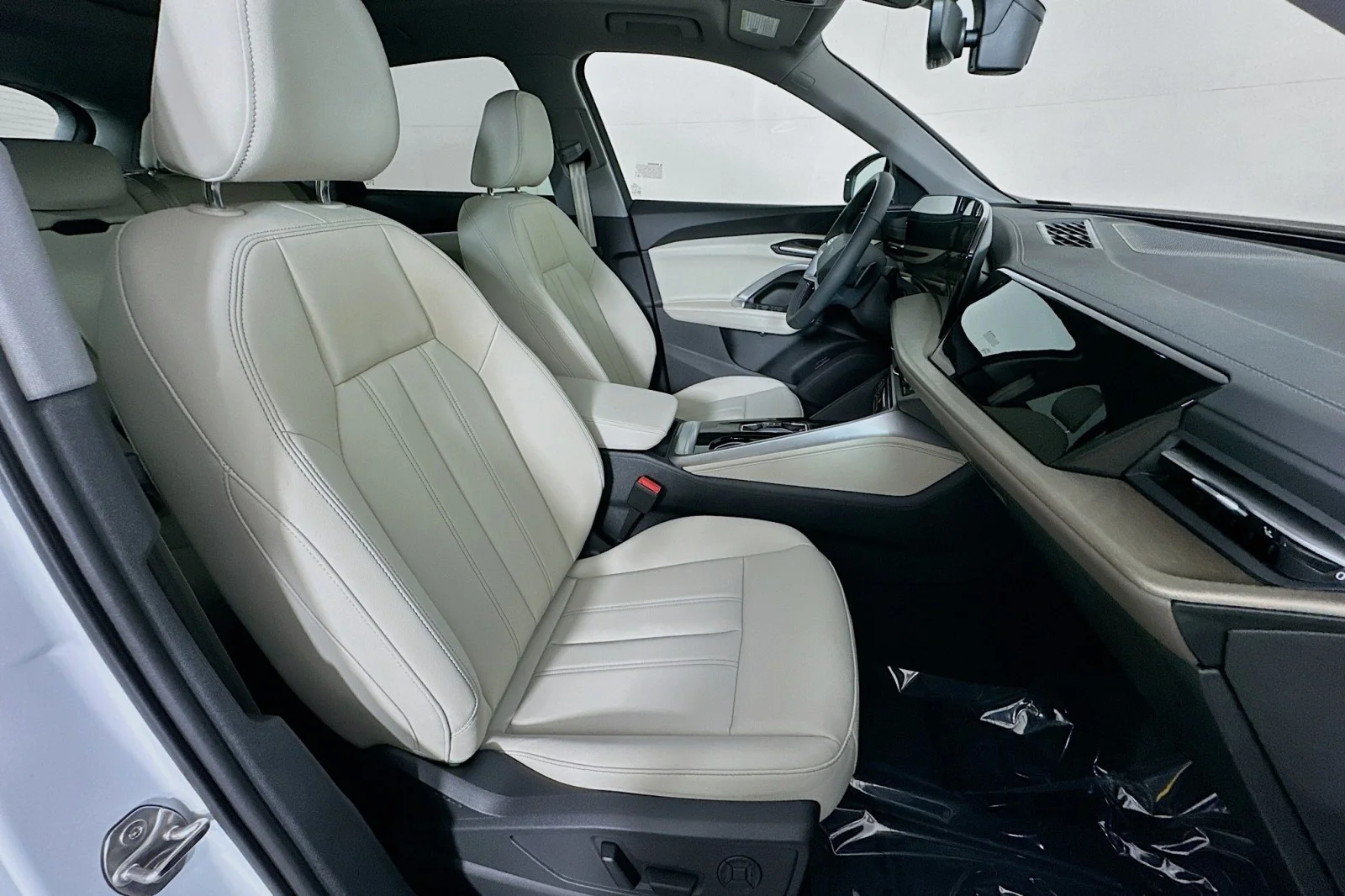 New 2026 Glacier White Metallic Audi Premium image 8