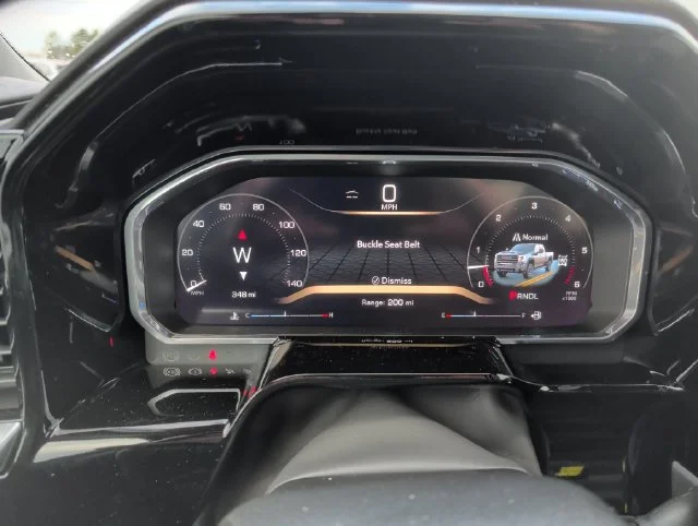 New 2026 Summit White GMC SLE image 18