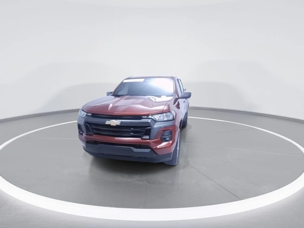 Used 2023 Red Chevrolet LT image 4