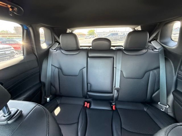 New 2026 Hydro Blue Pearlcoat Jeep Latitude image 16