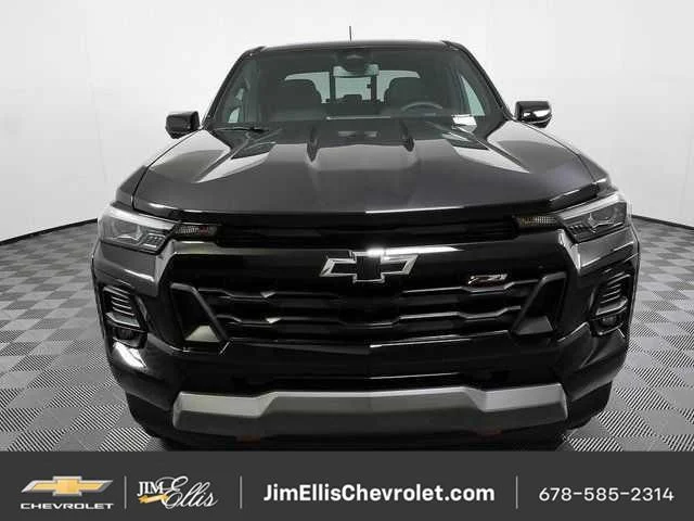 New 2026 Black Chevrolet Z71 image 36