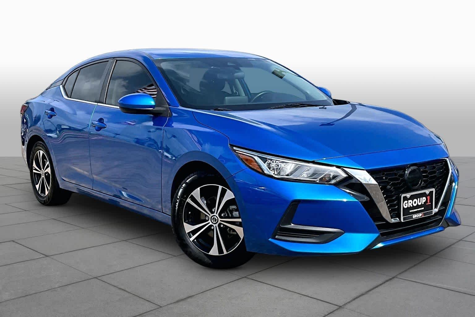 Used 2023 Electric Blue Metallic Nissan SV image 3