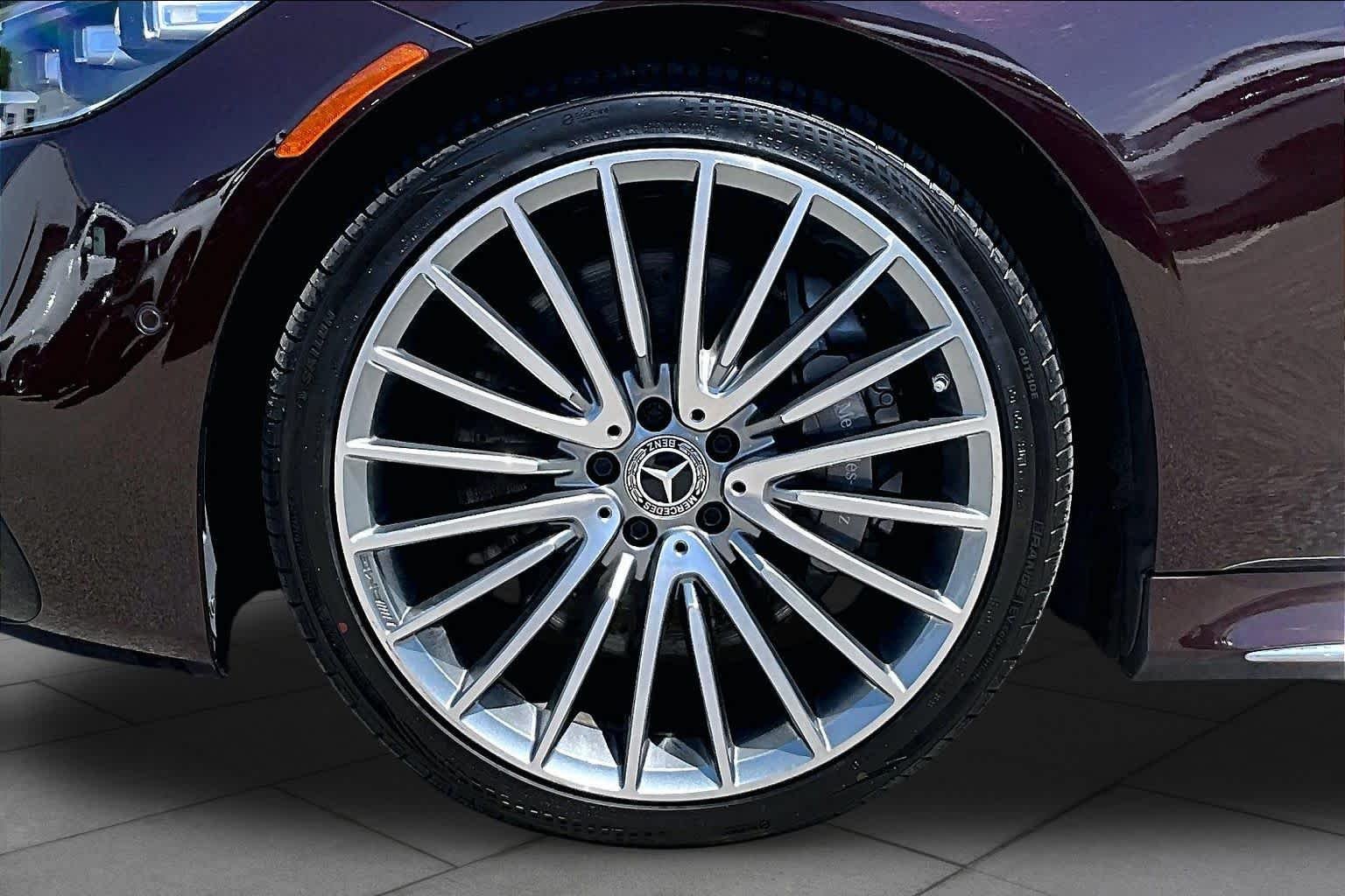 Used 2022 Rubellite Red Mercedes-Benz S 580 image 11