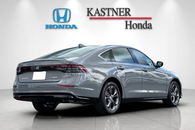 New 2026 Urban Gray Pearl Honda EX-L Hybrid image 4