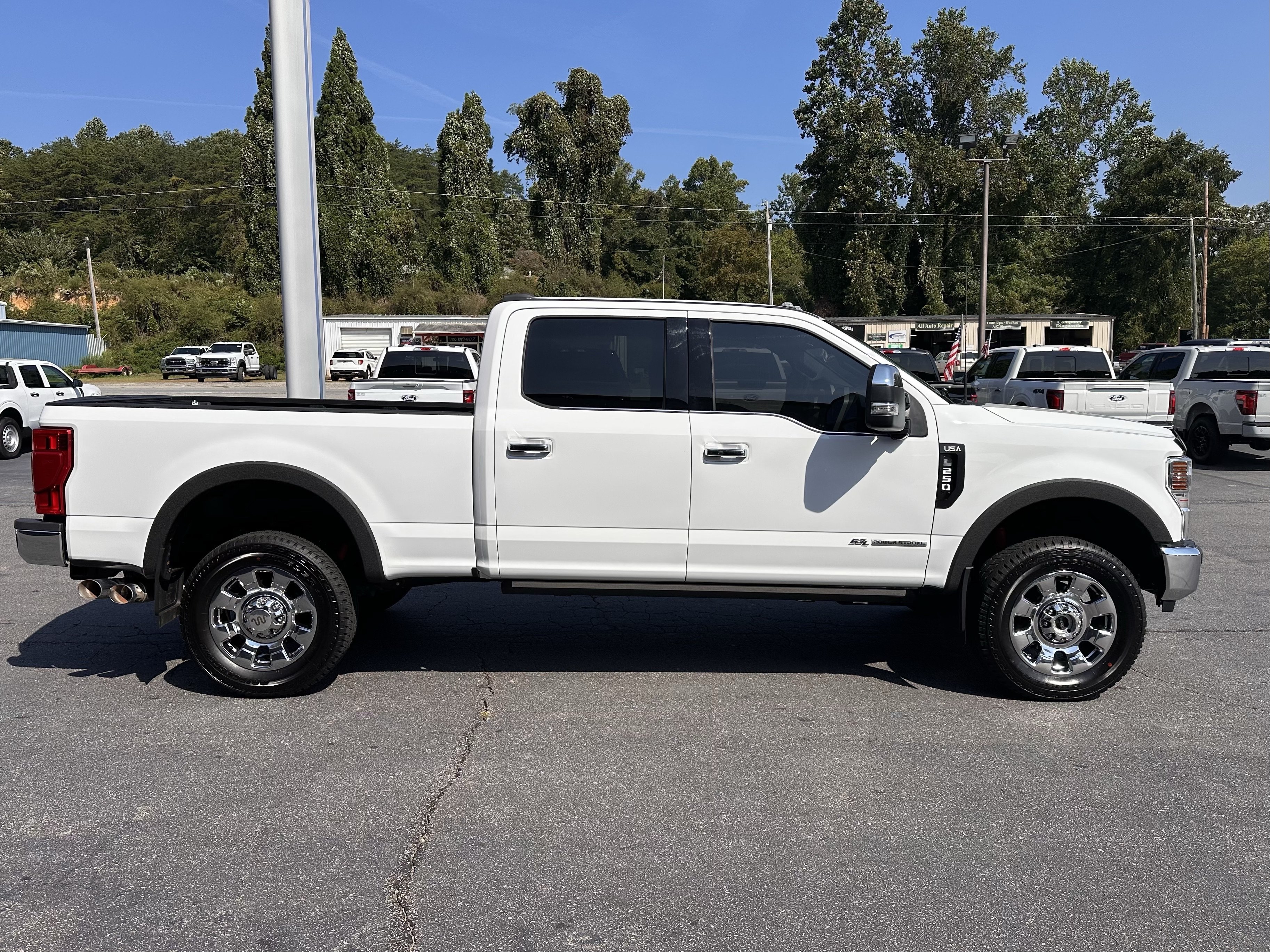 Used 2022 White Ford King Ranch image 5