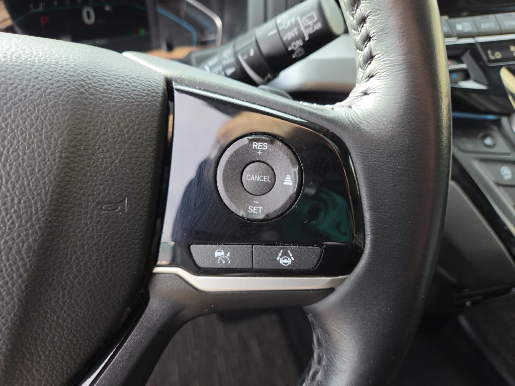 Used 2024 Gray Honda Touring image 31