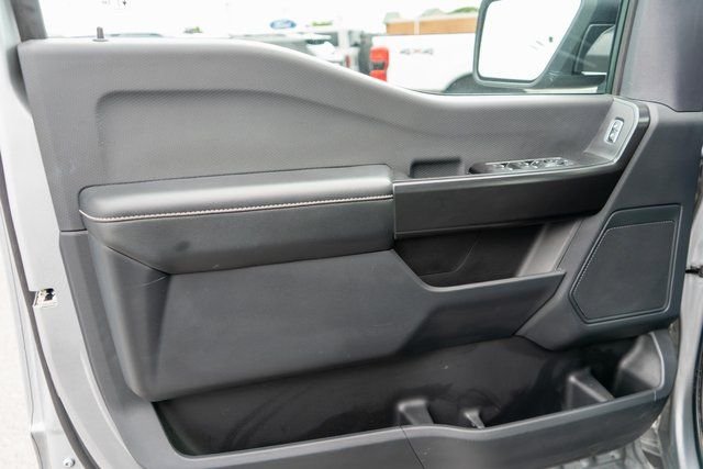 Used 2024  Ford STX image 15