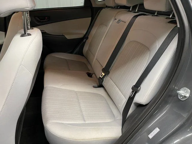 Used 2023 Gray Hyundai SEL image 18