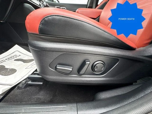 Used 2023 Black Kia SX-Prestige image 13