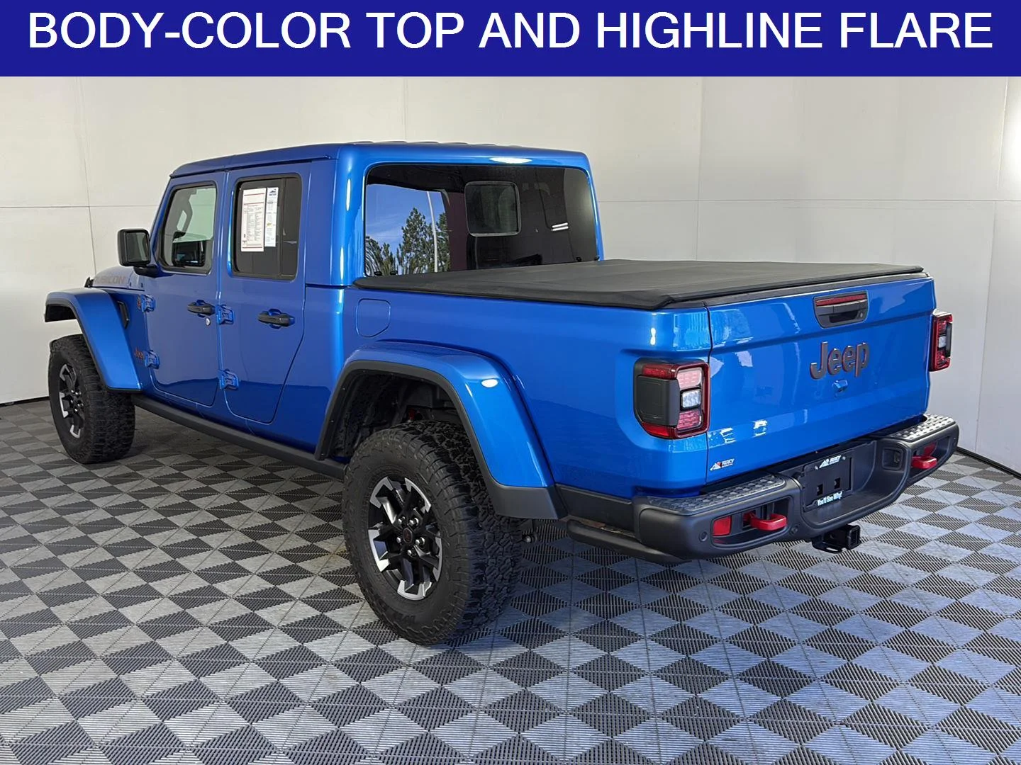 Used 2024 Hydro Blue Pearlcoat Jeep Rubicon X image 7