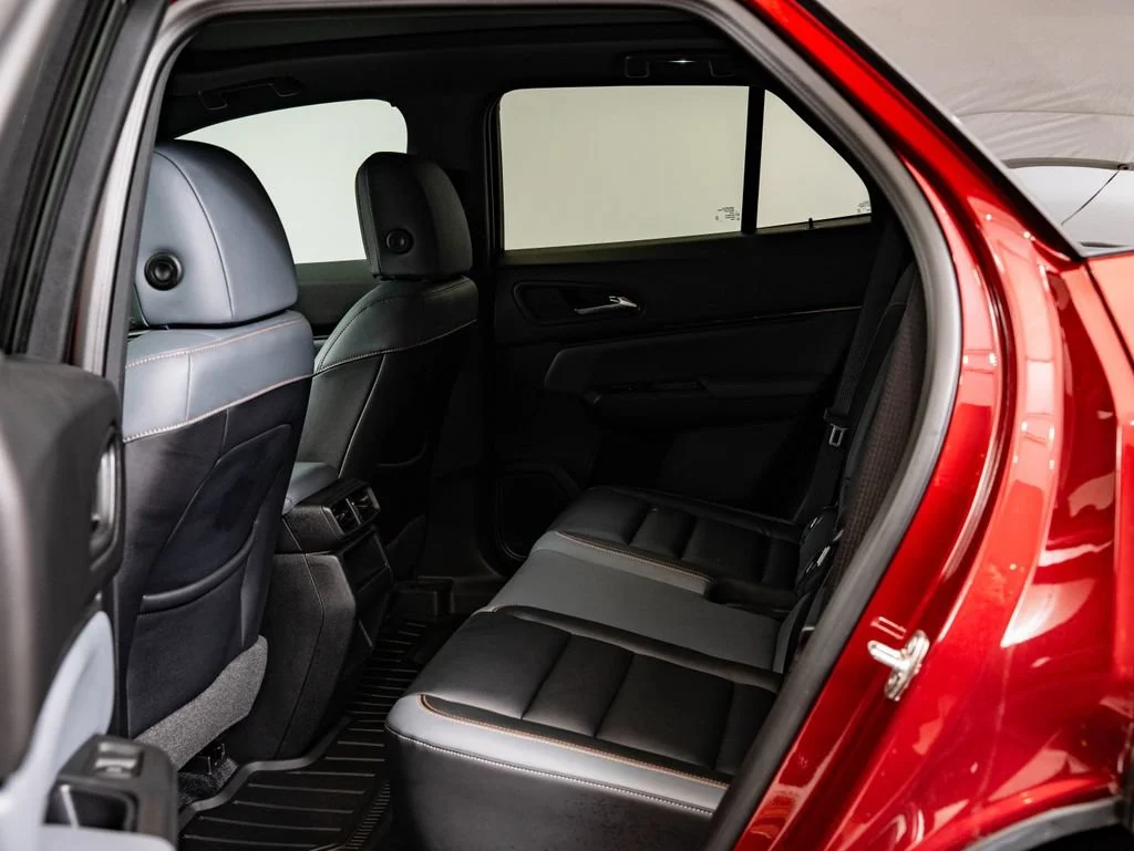 Used 2024 Scarlet Red Metallic Honda Touring image 43