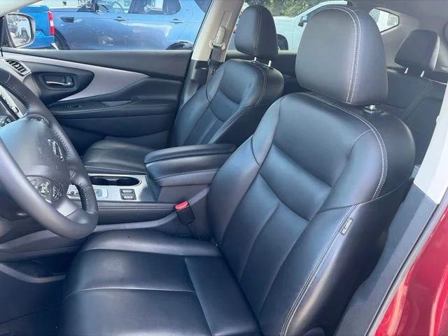 Used 2022 Red Nissan SV image 26