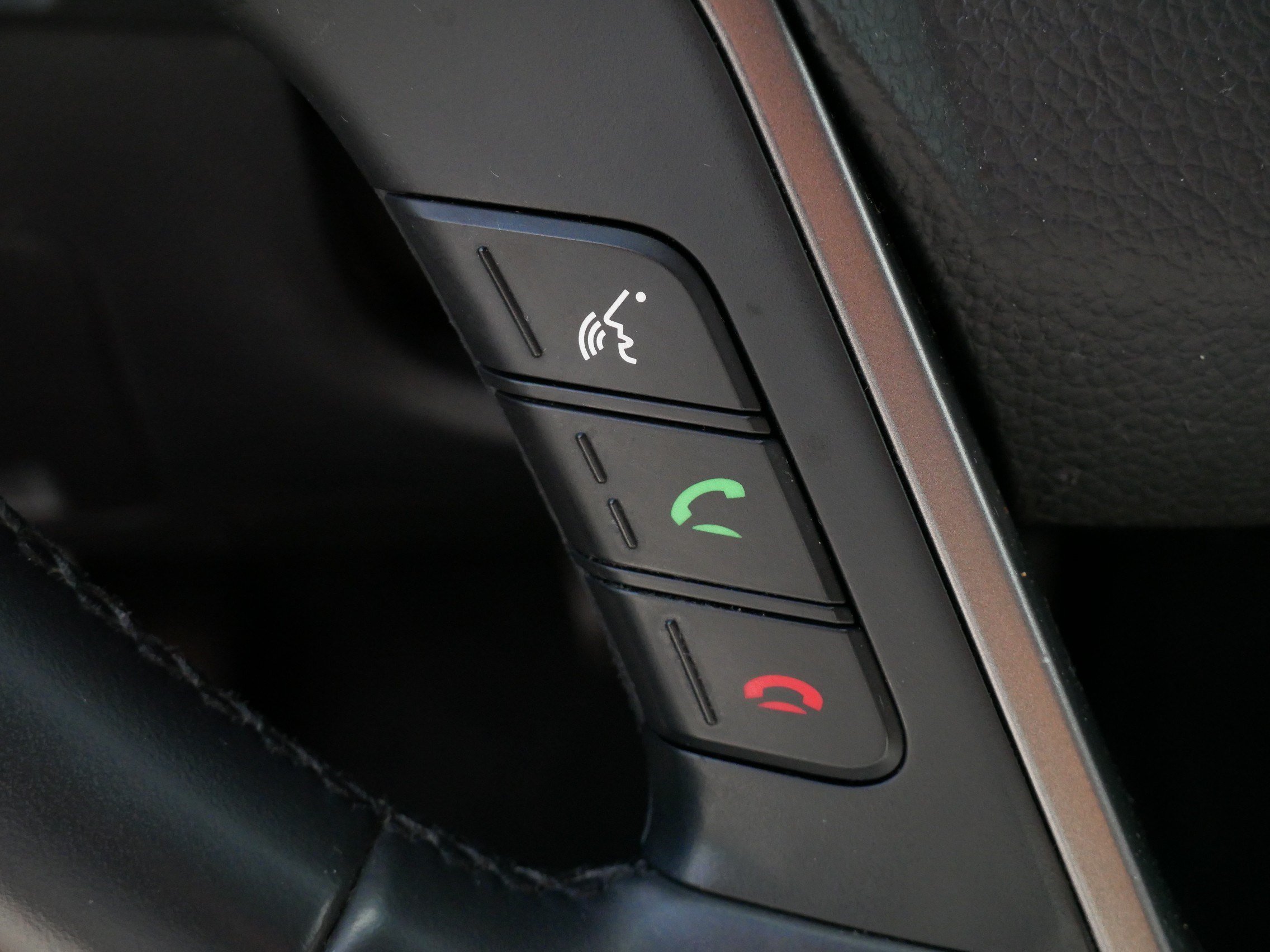 Used 2013 Mineral Gray Hyundai 2.0T Sport image 26