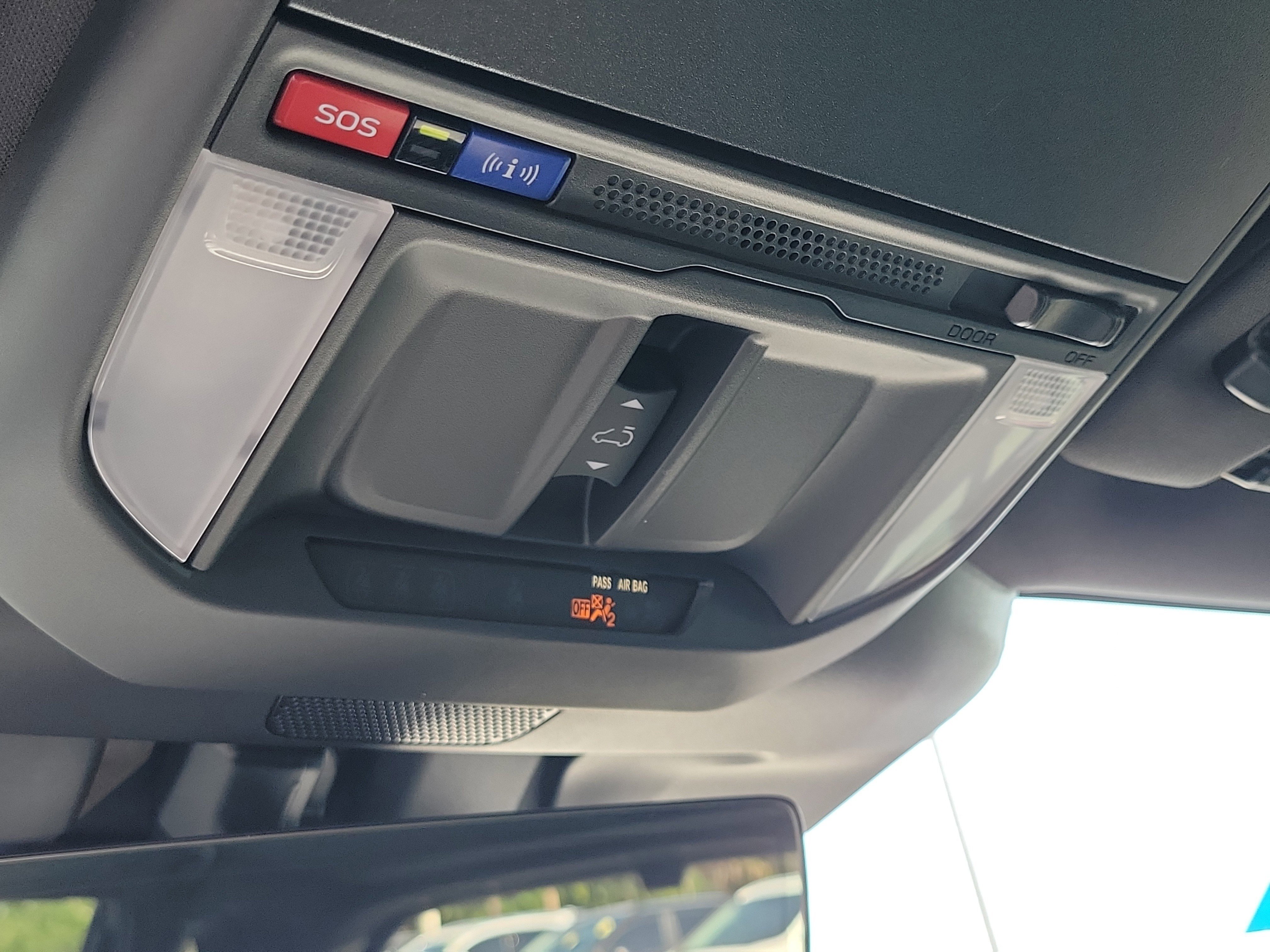 Used 2025 Crystal Black Silica Subaru Touring image 29
