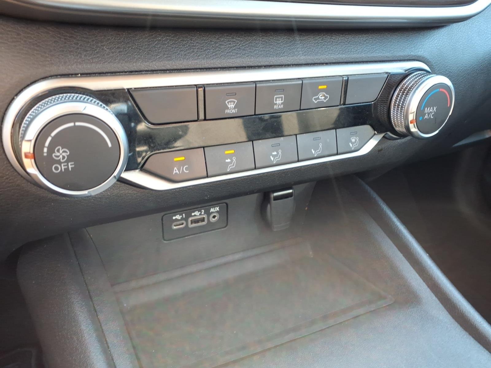 Used 2025 Black Nissan SV image 8