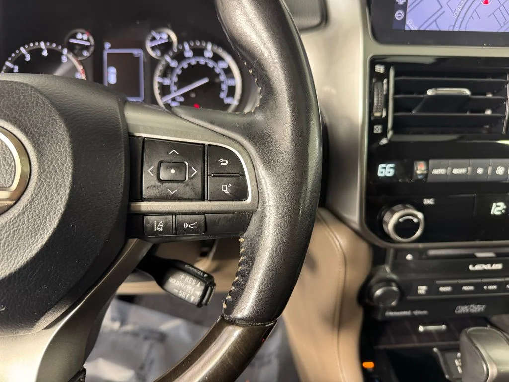 Used 2023 Onyx Black Lexus 460 image 16