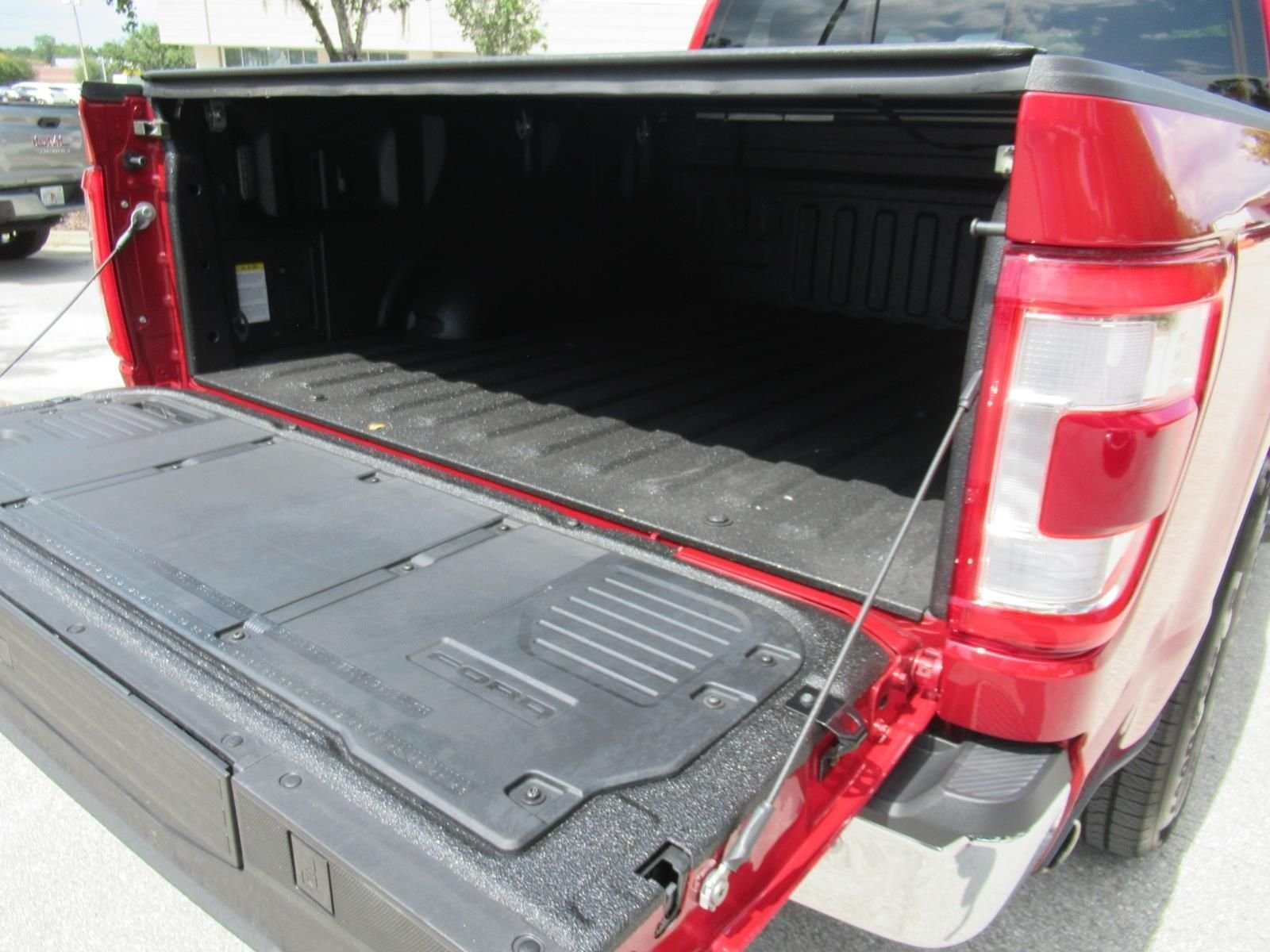 Used 2023 Red Ford Lariat image 38