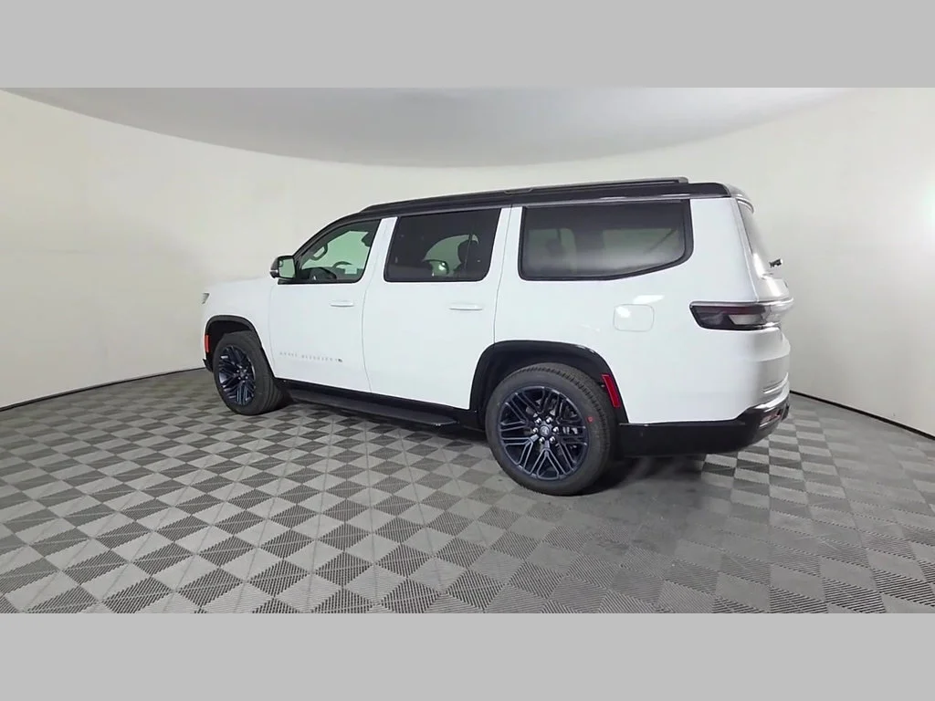 New 2026 Bright White Clear-Coat Exterior Paint Jeep 85th Anniversary image 32