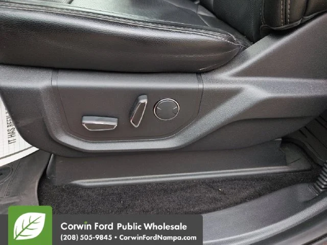 Used 2017 Red Ford Lariat image 12