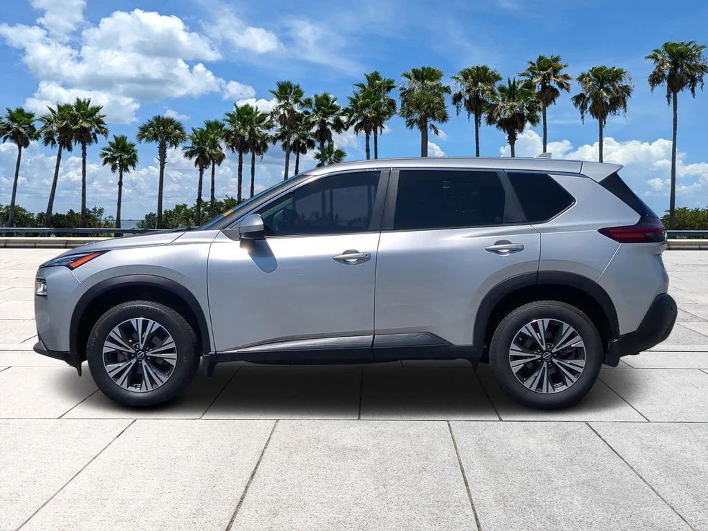 Used 2023 Silver Nissan SV image 6
