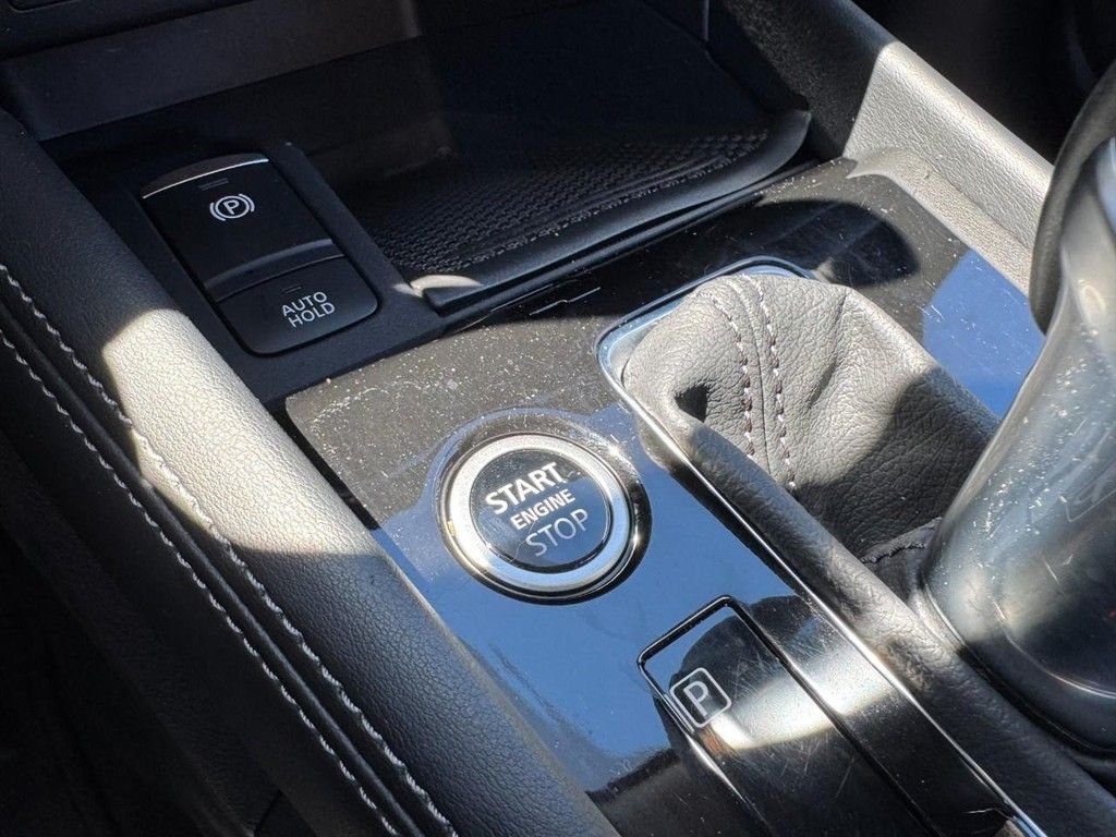 Used 2023 Blue Nissan SR image 21