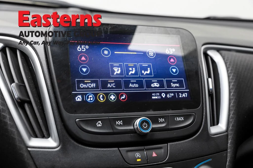Used 2023 White Chevrolet LT image 19