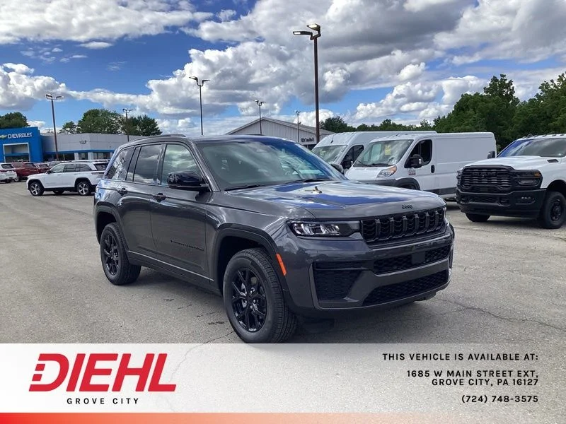 New 2026 Baltic Gray Metallic Clear-Coat Exterior Paint Jeep Laredo Altitude image 1