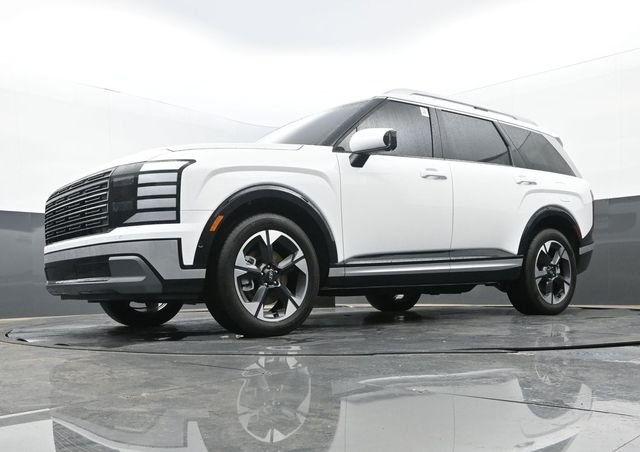 Used 2026 Creamy White Pearl Hyundai Limited image 28