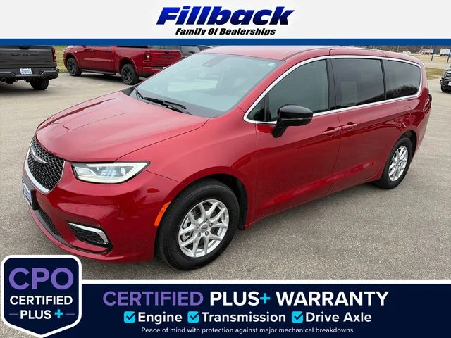 2025 Chrysler Pacifica Select