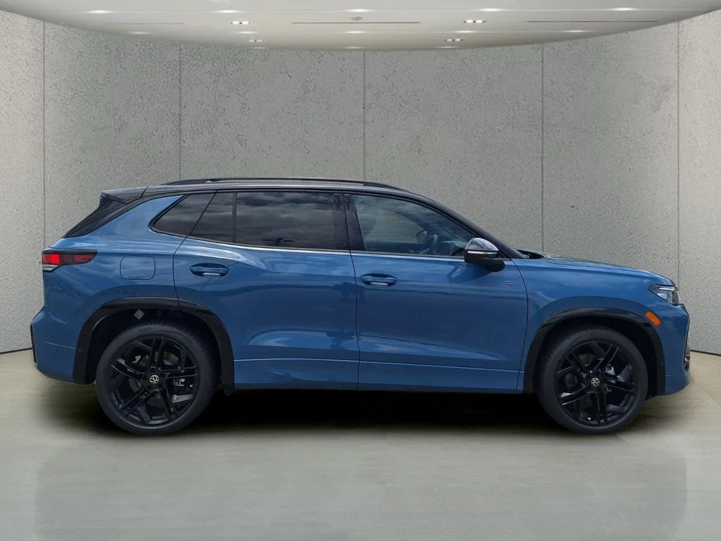 New 2026 Blue Volkswagen 2.0T SE R-Line Black image 6