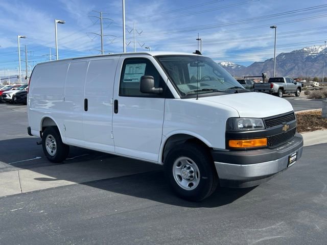 2025 Chevrolet Express Cargo Work Van - Photo 26
