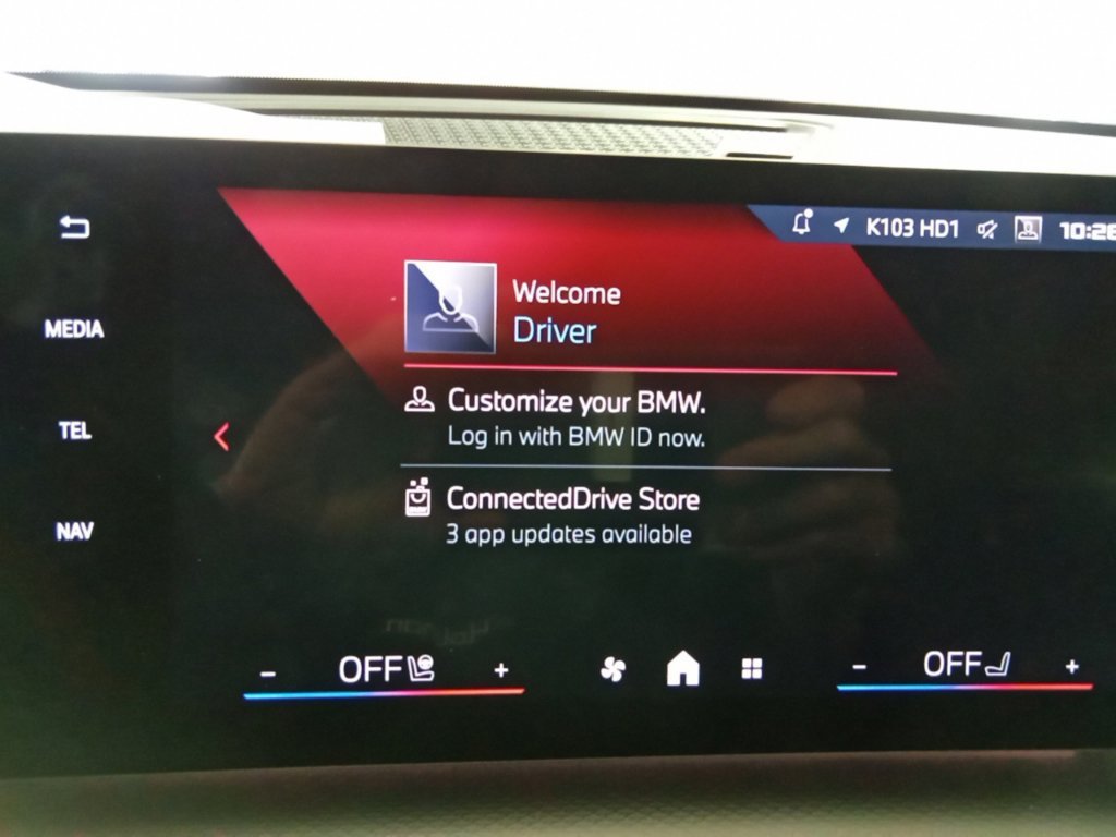 Used 2024 Silver Metallic BMW M35i image 18