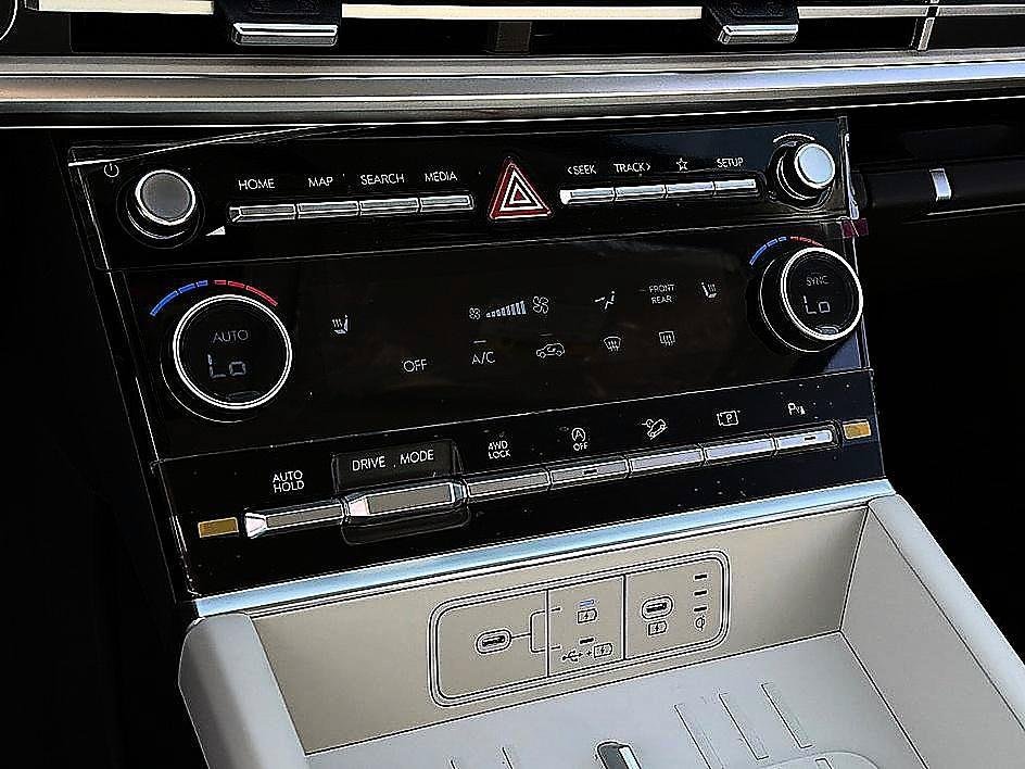 New 2027 Ecotronic Gray Hyundai SEL AWD image 24