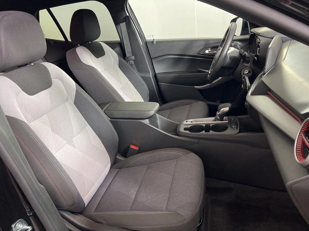 Used 2024 Black Metallic Chevrolet 1RS image 21