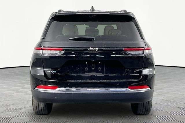 Used 2022 Black Jeep 4xe image 5