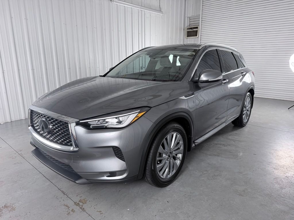 2023 INFINITI QX50 Luxe FWD's photo