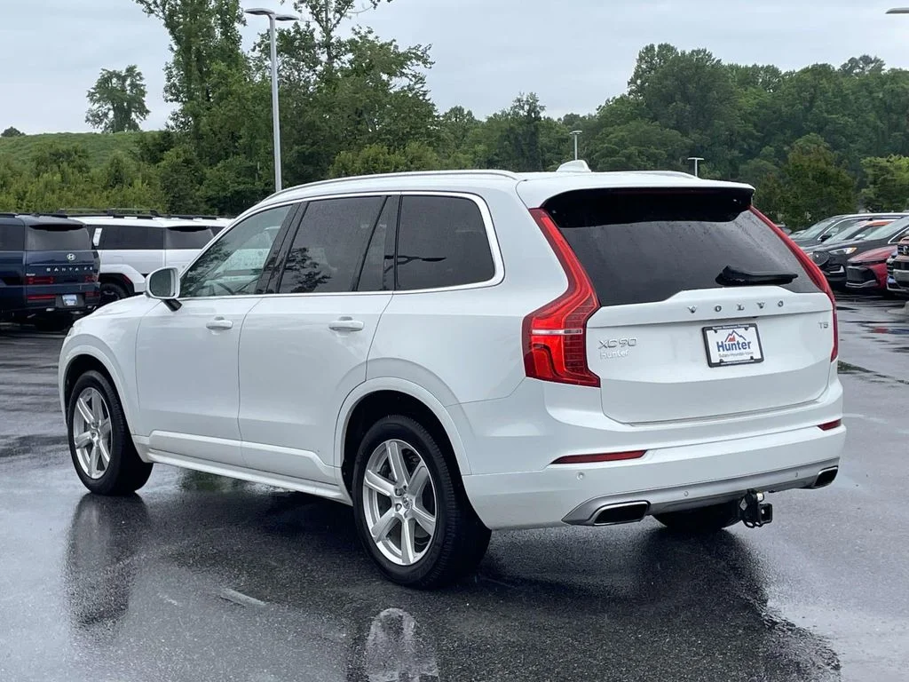 2021 Volvo XC90 Momentum - Photo 24