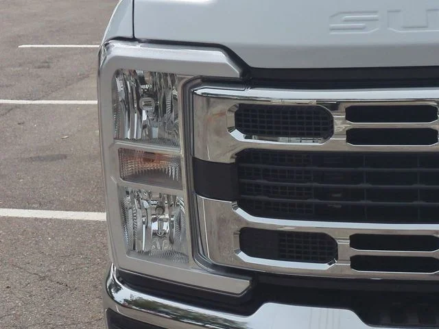 New 2026 Oxford White Ford F-250® XLT image 10