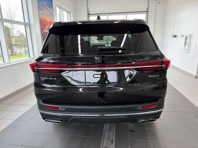 Used 2025 Ebony Twilight Metallic Buick Preferred image 5