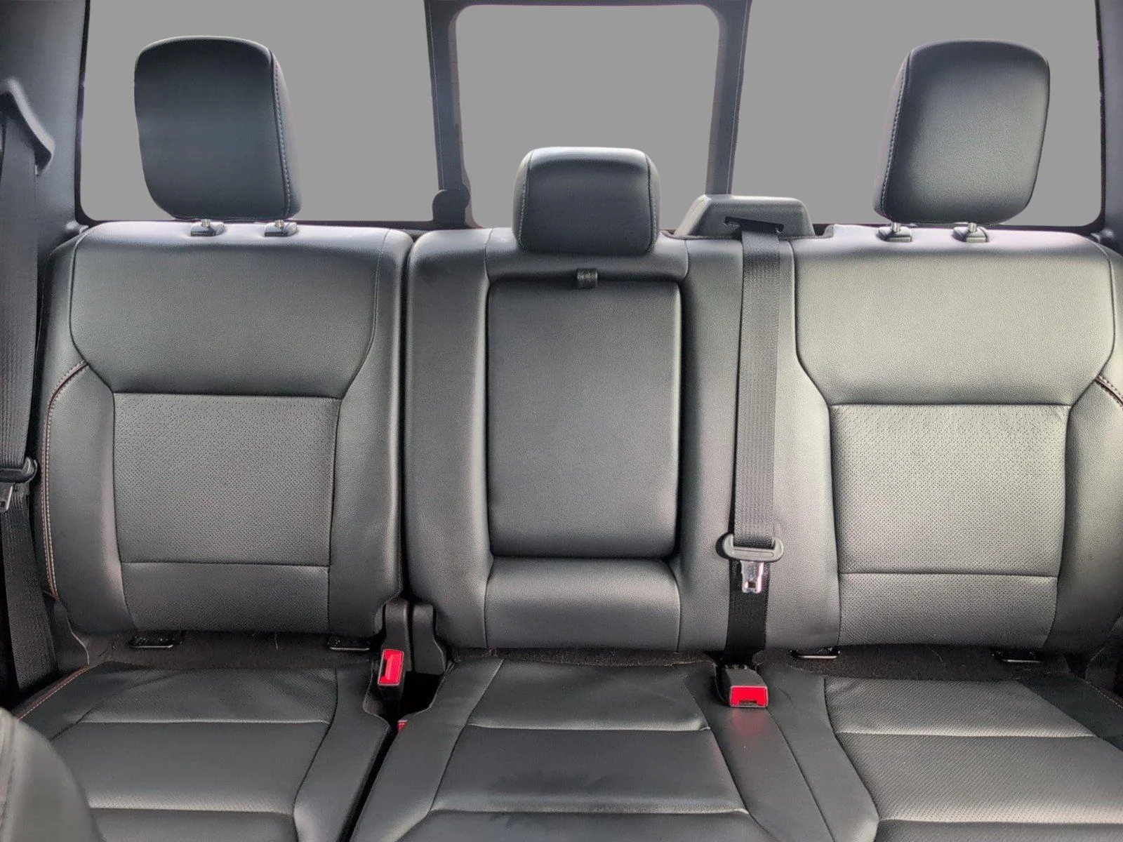 Used 2023 Antimatter Blue Ford LARIAT image 35
