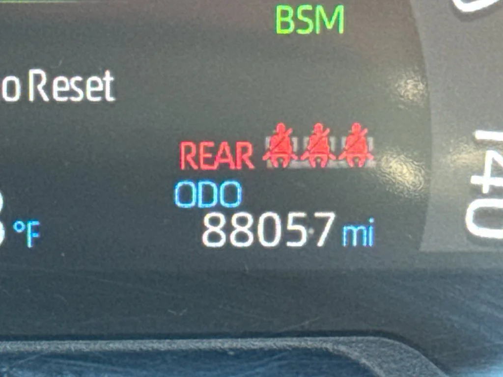Used 2025 Silver Toyota XLE image 17