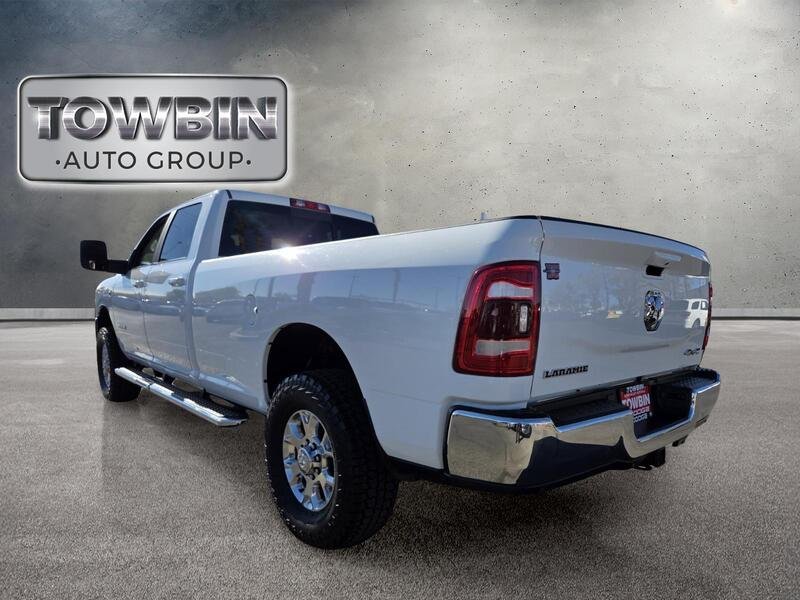 Used 2023 White Ram Laramie image 7